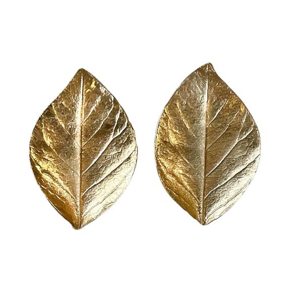 1960s Crown Trifari Gold Plate Detailed Modernist Leaf Figural Clip Earrings - Picture 3 of 3